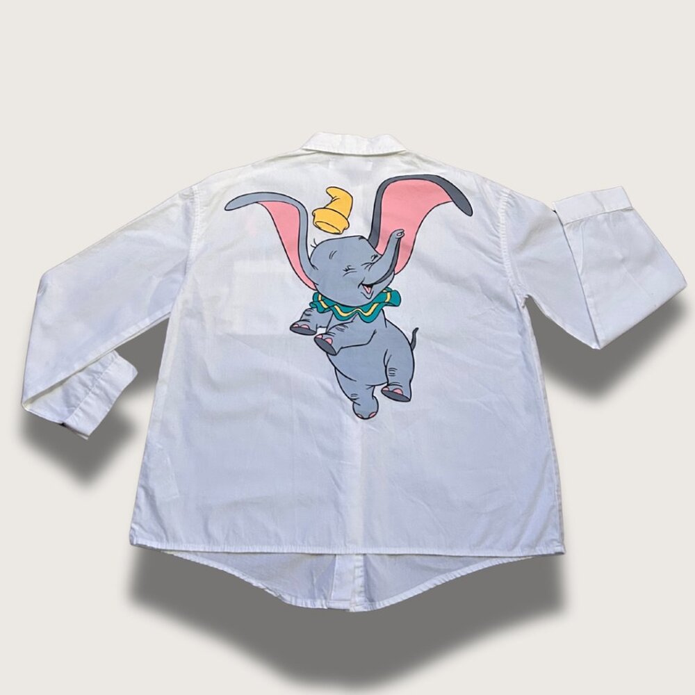 3/$20 - Vintage-Inspired Disney x Zara Long-Sleeve Button-Up (Dumbo)